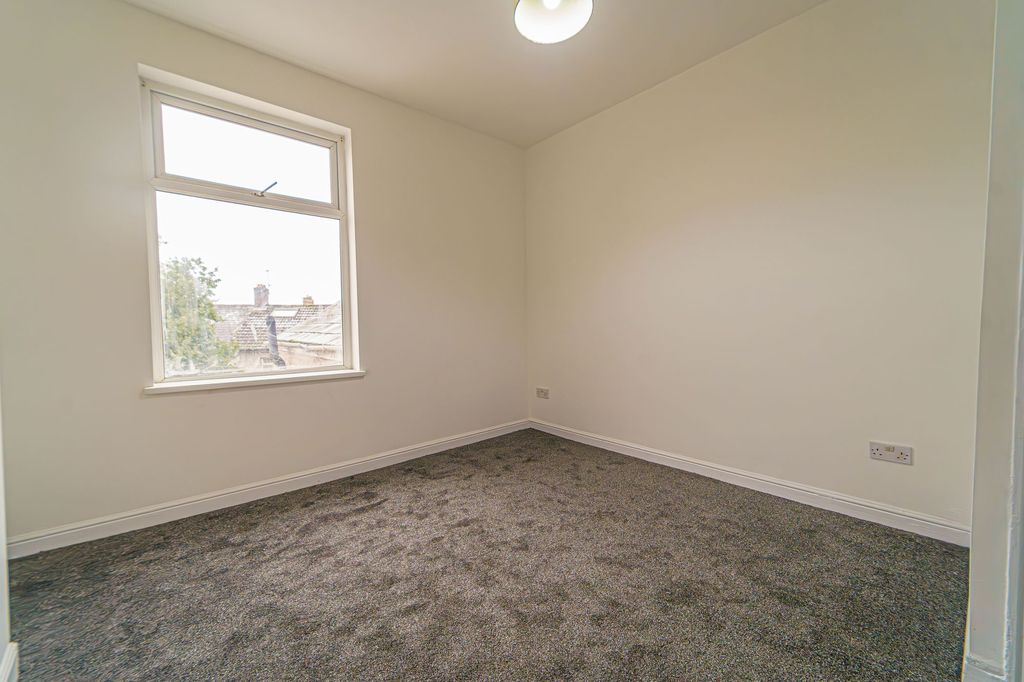 Additional image 20 of 4 bed terraced house for saleFairoak Avenue, Newport NP19