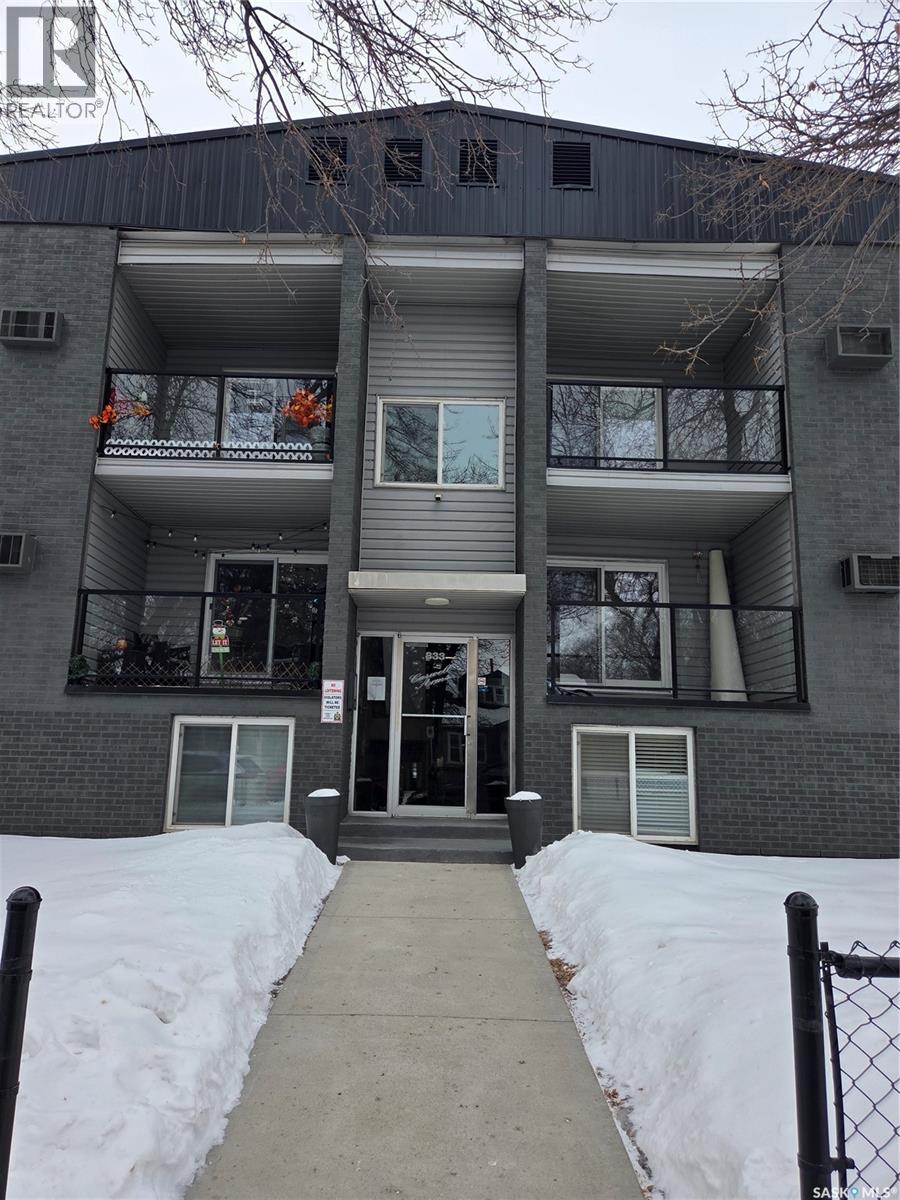 7-833 B Avenue N, Saskatoon, SK, S7L1E5