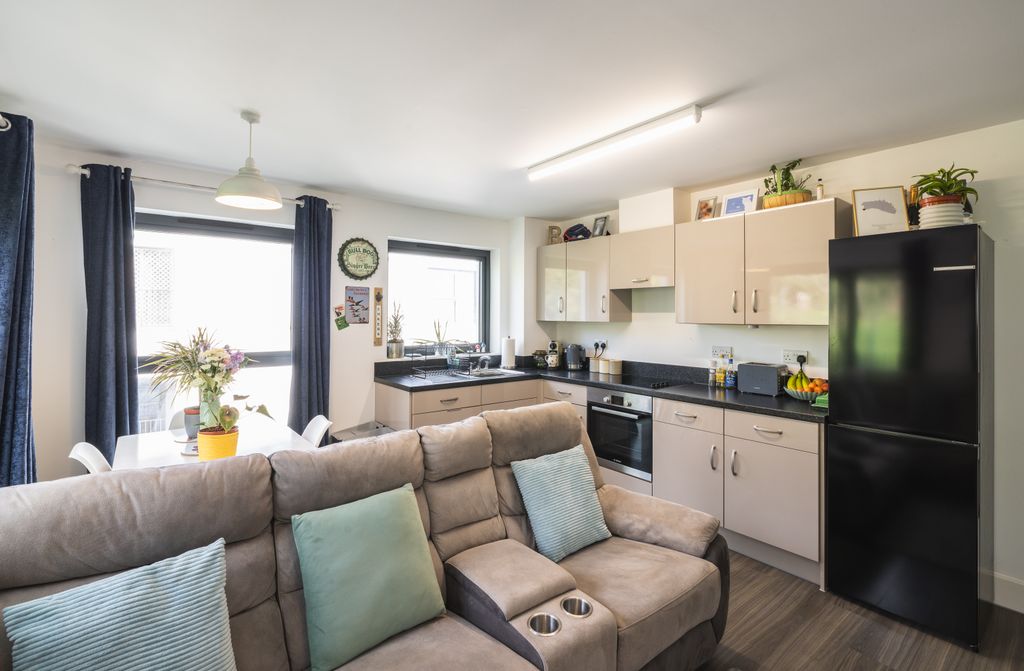 Additional image 9 of 1 bed flat for saleLa Pouquelaye, St. Helier, Jersey JE2