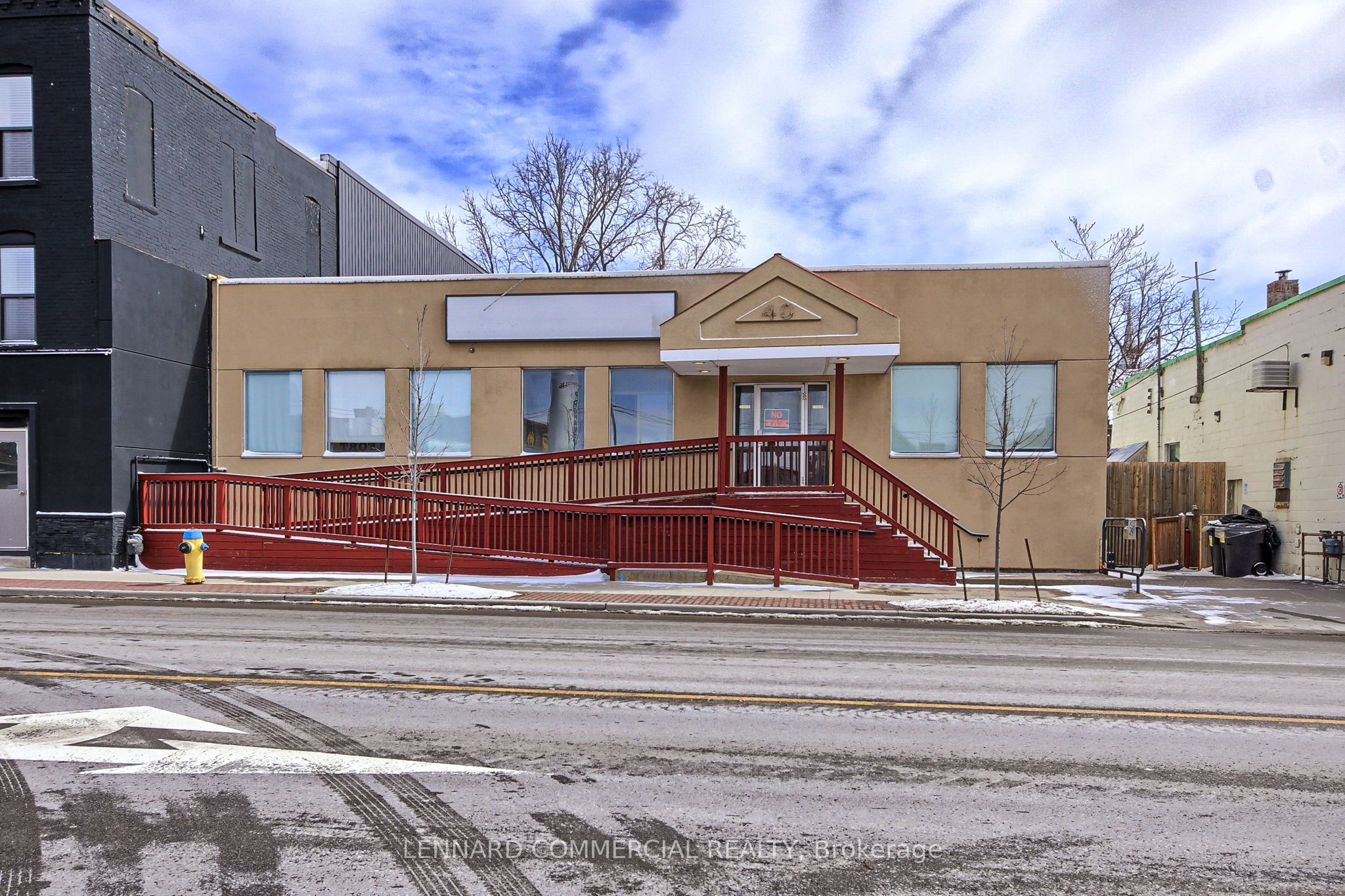 40 Lindsay Street S, Kawartha Lakes, ON, K9V 2L8