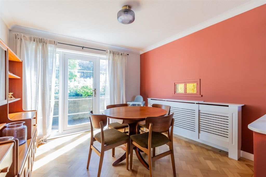 Additional image 12 of 3 bed semi-detached house for saleRidgeway Road, Rumney, Cardiff CF3