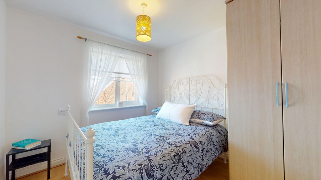 Additional image 10 of 4 bed terraced house for saleMilestone Close, Heath, Cardiff CF14