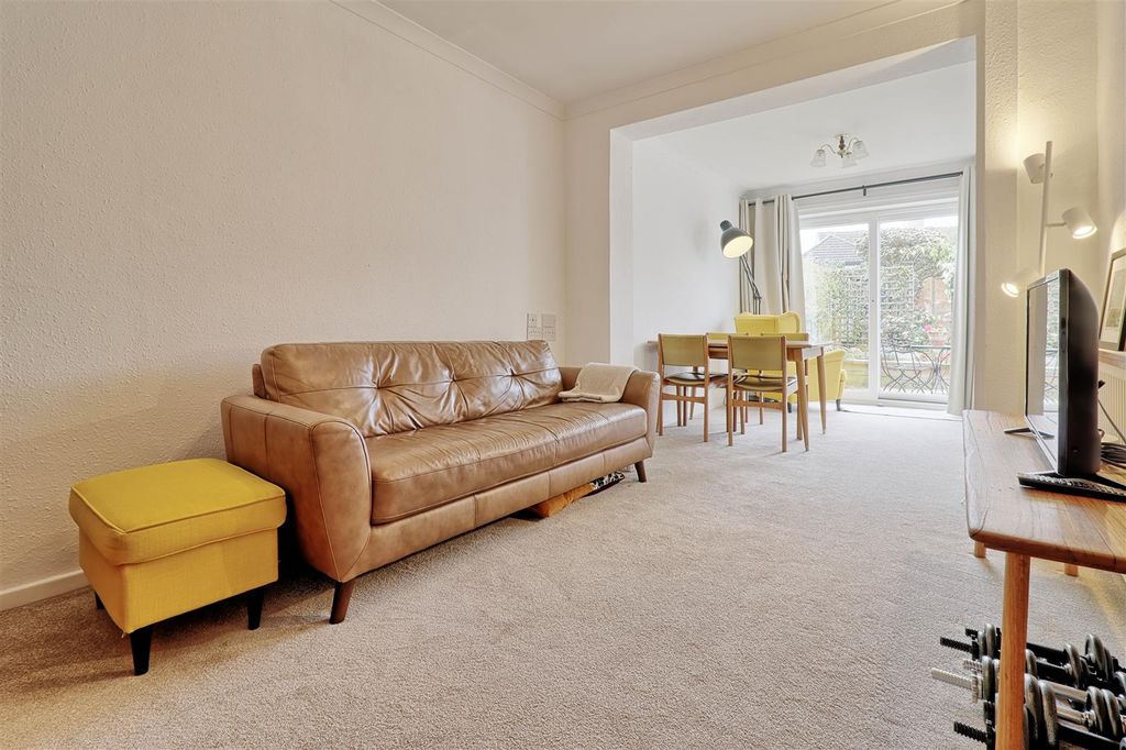 Additional image 5 of 4 bed semi-detached house for saleIzaak Walton Way, Cambridge CB4
