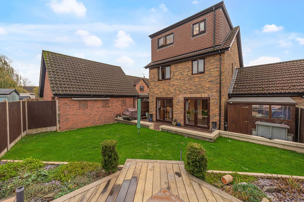 Additional image 2 of 4 bed detached house for saleHeronston Close, Undy NP26