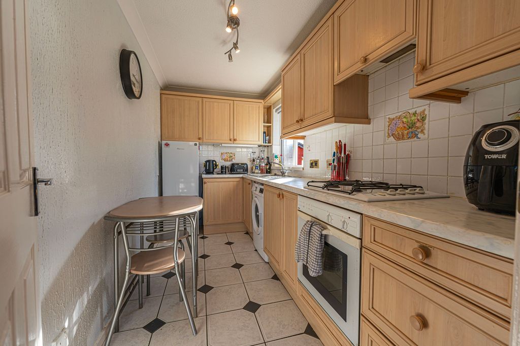 Additional image 5 of 2 bed semi-detached house for saleBriar Close, Undy NP26