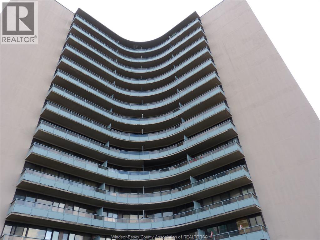 616-111 Riverside Drive, Windsor, ON, N9A2S6