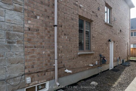 Additional image 8 of Basement-25 Faders Drive, Brampton, ON, L7A 4Y2