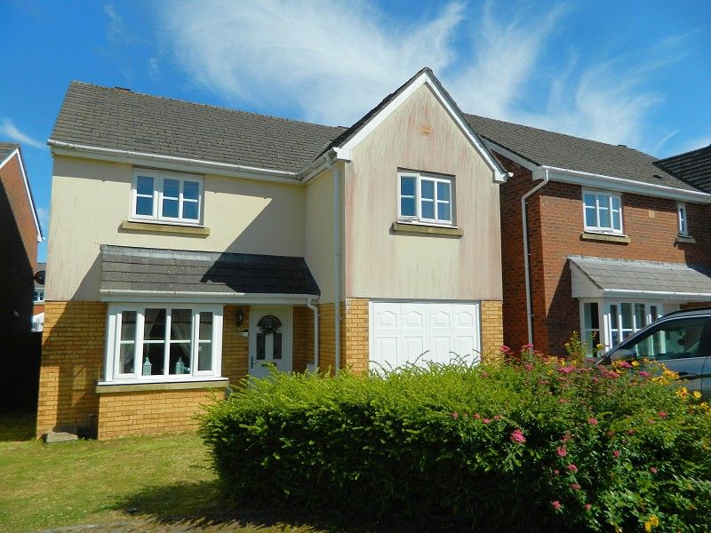 4 bed detached house for saleLakeside Way, Brynmawr NP23