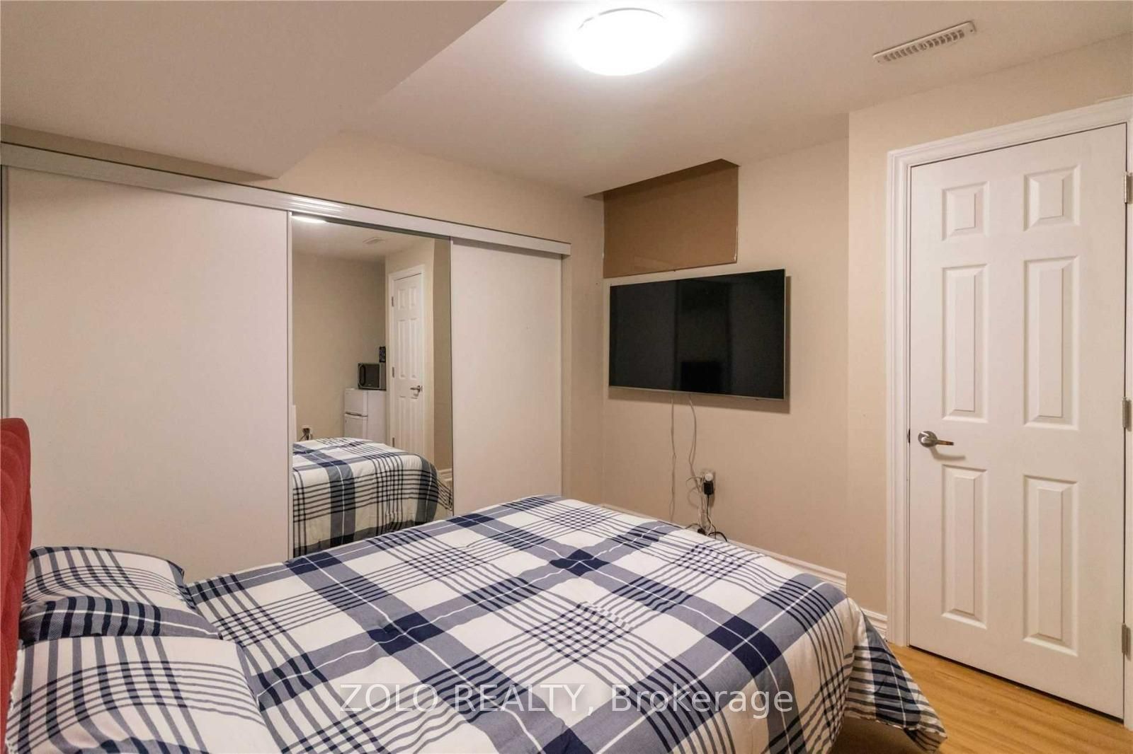 Additional image 4 of 17 Chiltern Place, Whitby, ON, L1R 2E5