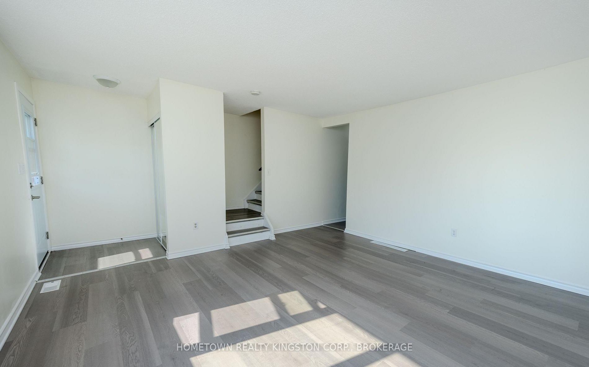 Additional image 6 of 983 Oakview Avenue, Kingston, ON, K7M 6W9