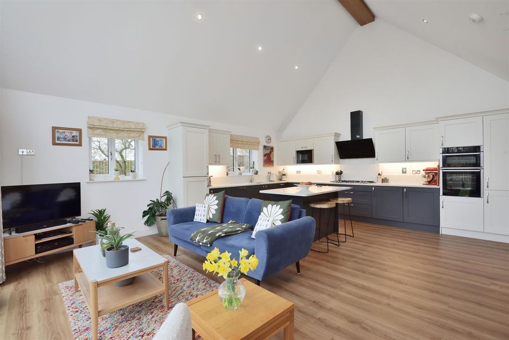 Additional image 11 of 3 bed bungalow for saleGarway Common, Garway, Hereford HR2