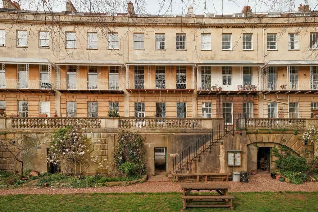6 bed town house for saleCornwallis Crescent, Clifton, Bristol BS8