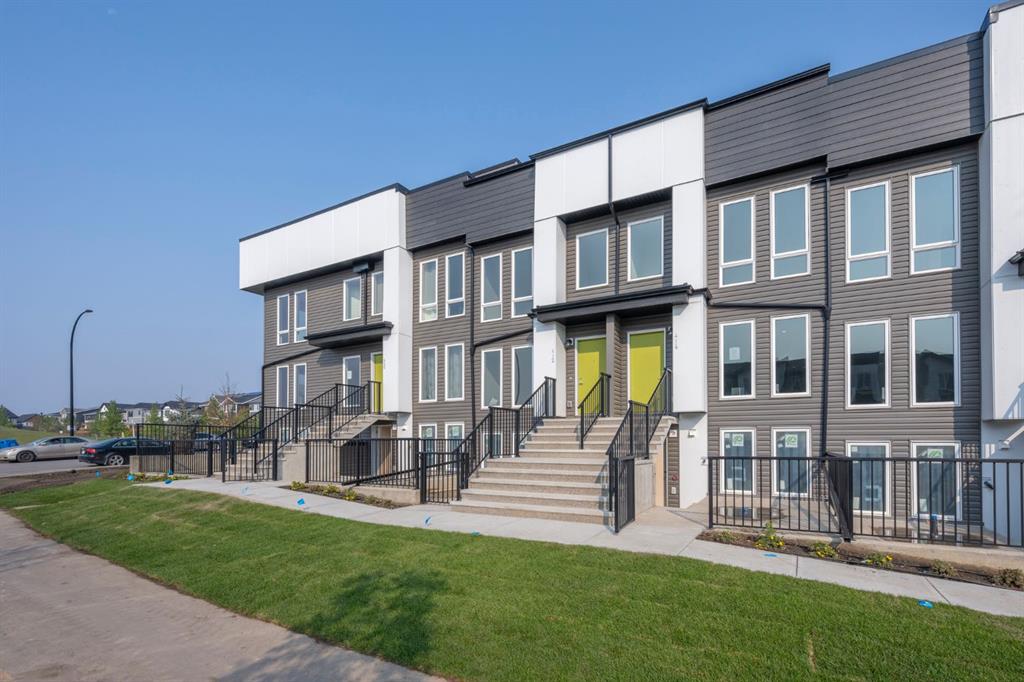 412 Seton Circle SE, Calgary, AB, T3M 3H1