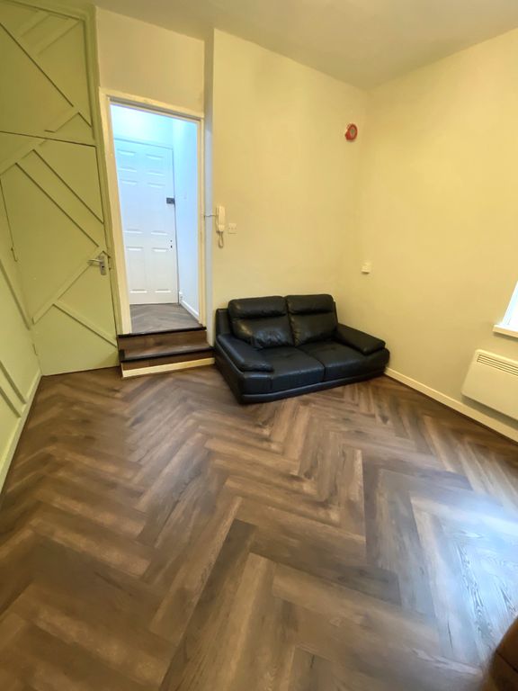Additional image 11 of 5 bed terraced house for saleTaff Embankment, Cardiff CF11