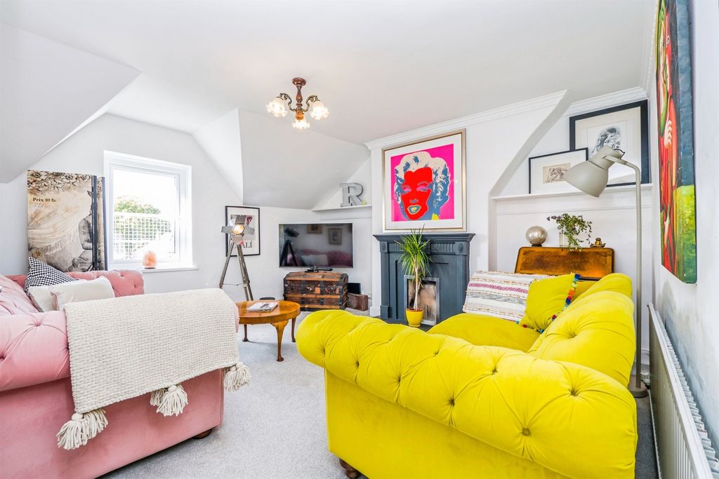 1 bed flat for saleCathedral Road, Cardiff CF11 photo 3