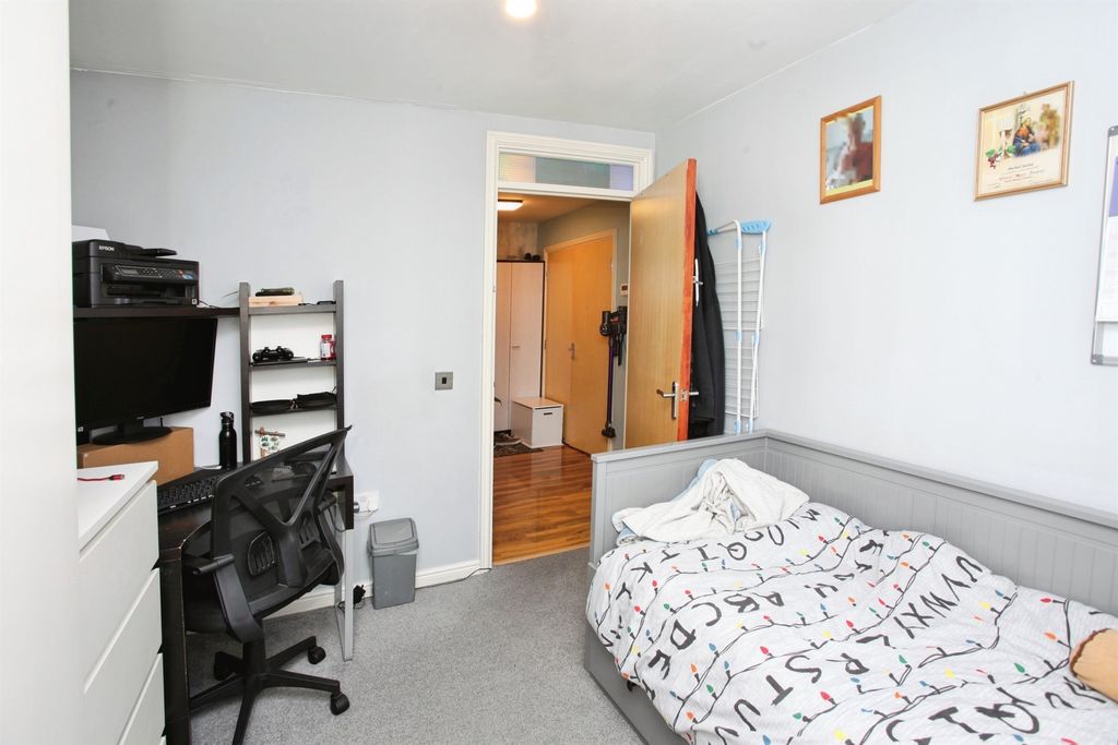 Additional image 8 of 2 bed flat for saleAshbourn Way, Llanishen, Cardiff CF14