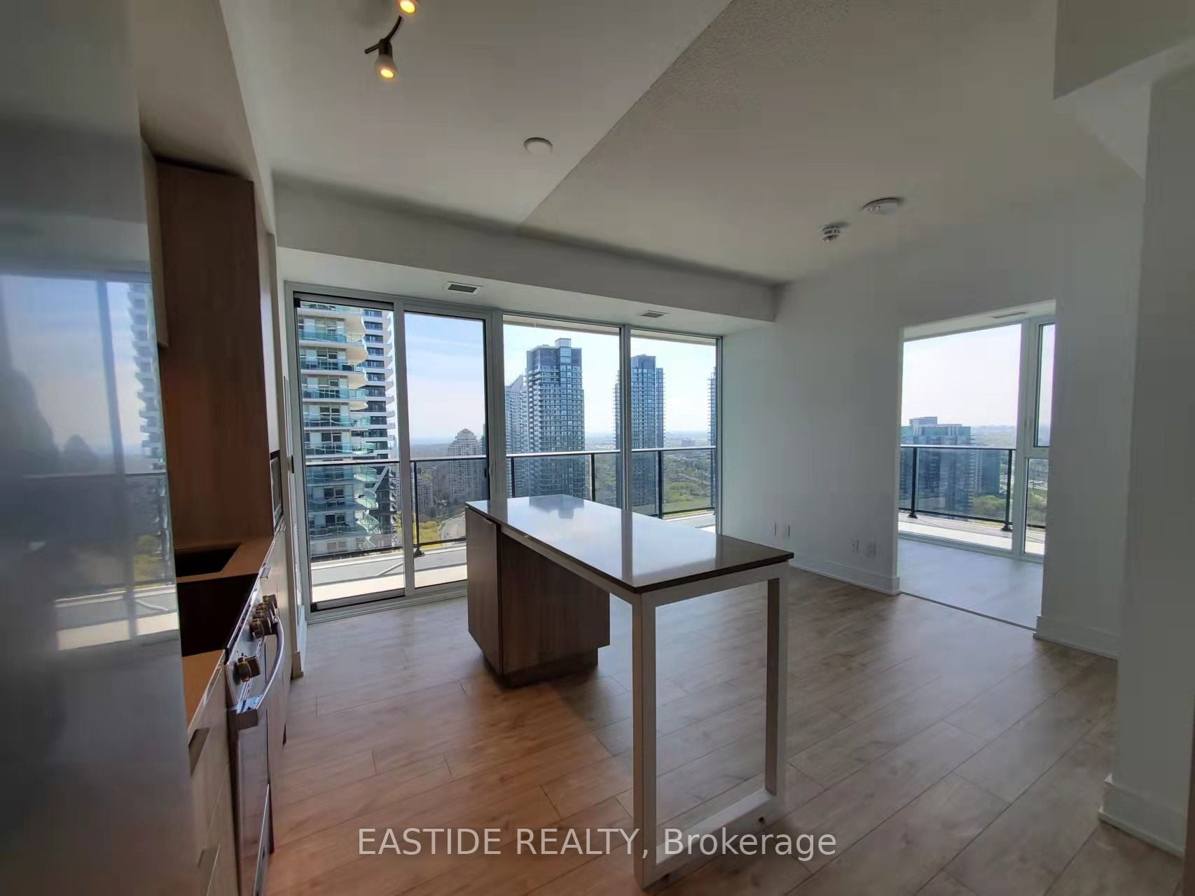 Additional image 3 of 3108-70 Annie Craig Drive, Toronto, ON, M8V 0G2