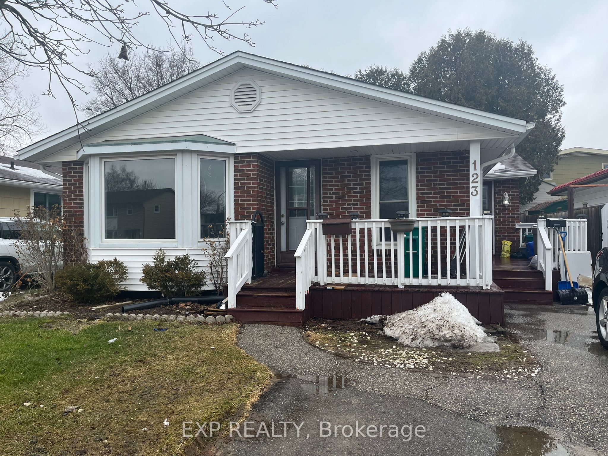 123 Greendale Crescent, Kitchener, ON, N2A 2R5