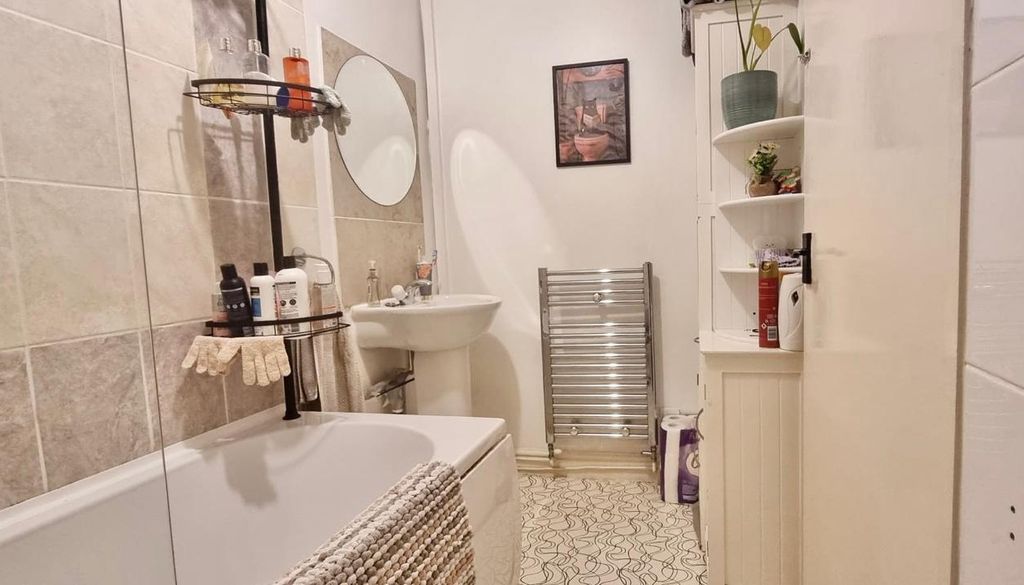 Additional image 10 of 1 bed flat for saleLaleston Close, Cardiff CF5
