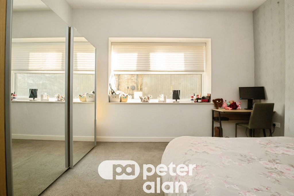 Additional image 6 of 2 bed flat for saleCaerau Road, Newport NP20