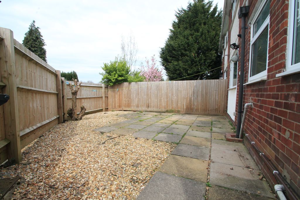 Additional image 10 of 2 bed flat for saleWoolaston Avenue, Cardiff CF23