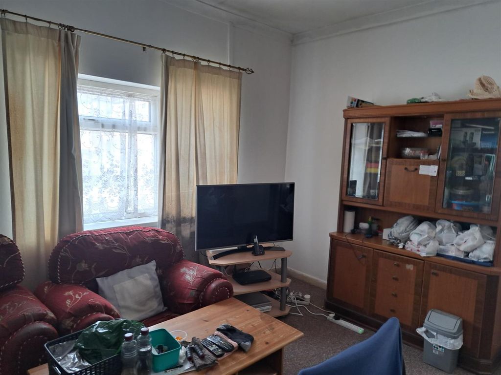 Additional image 7 of 5 bed end terrace house for saleAtlas Road, Canton, Cardiff CF5