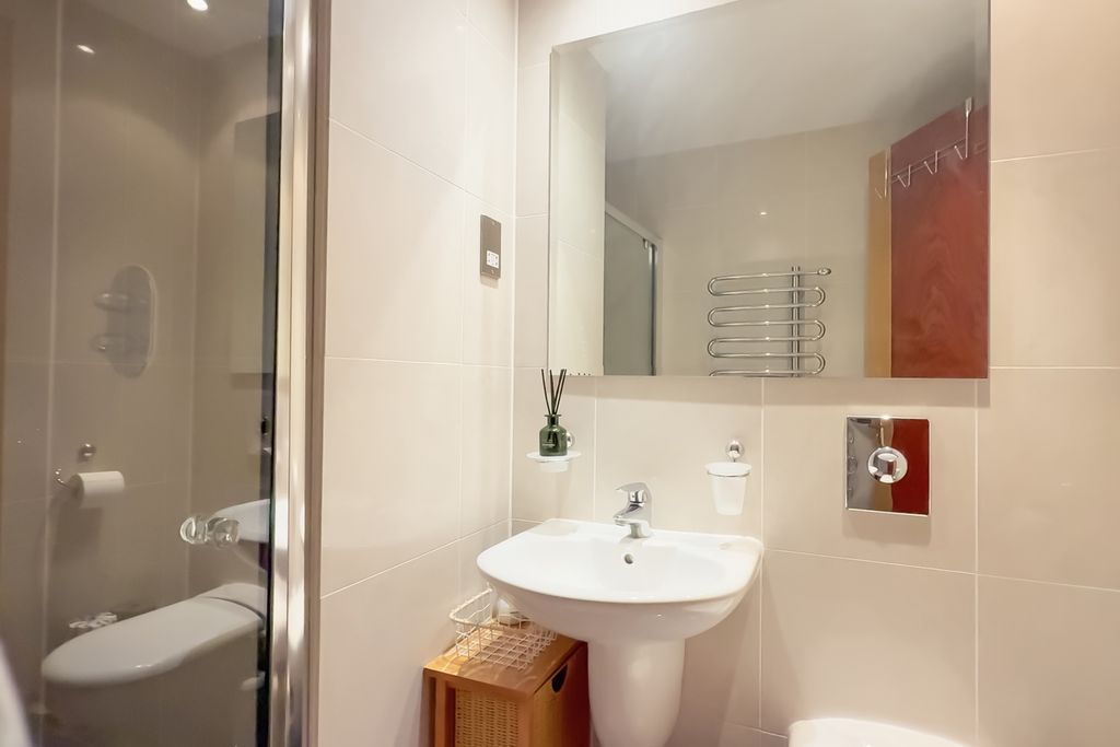 Additional image 19 of 2 bed flat for saleSouth Mews, Cardiff Bay CF10