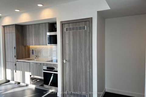 Additional image 8 of 4307-38 Widmer Street, Toronto, ON, M5V 0P7