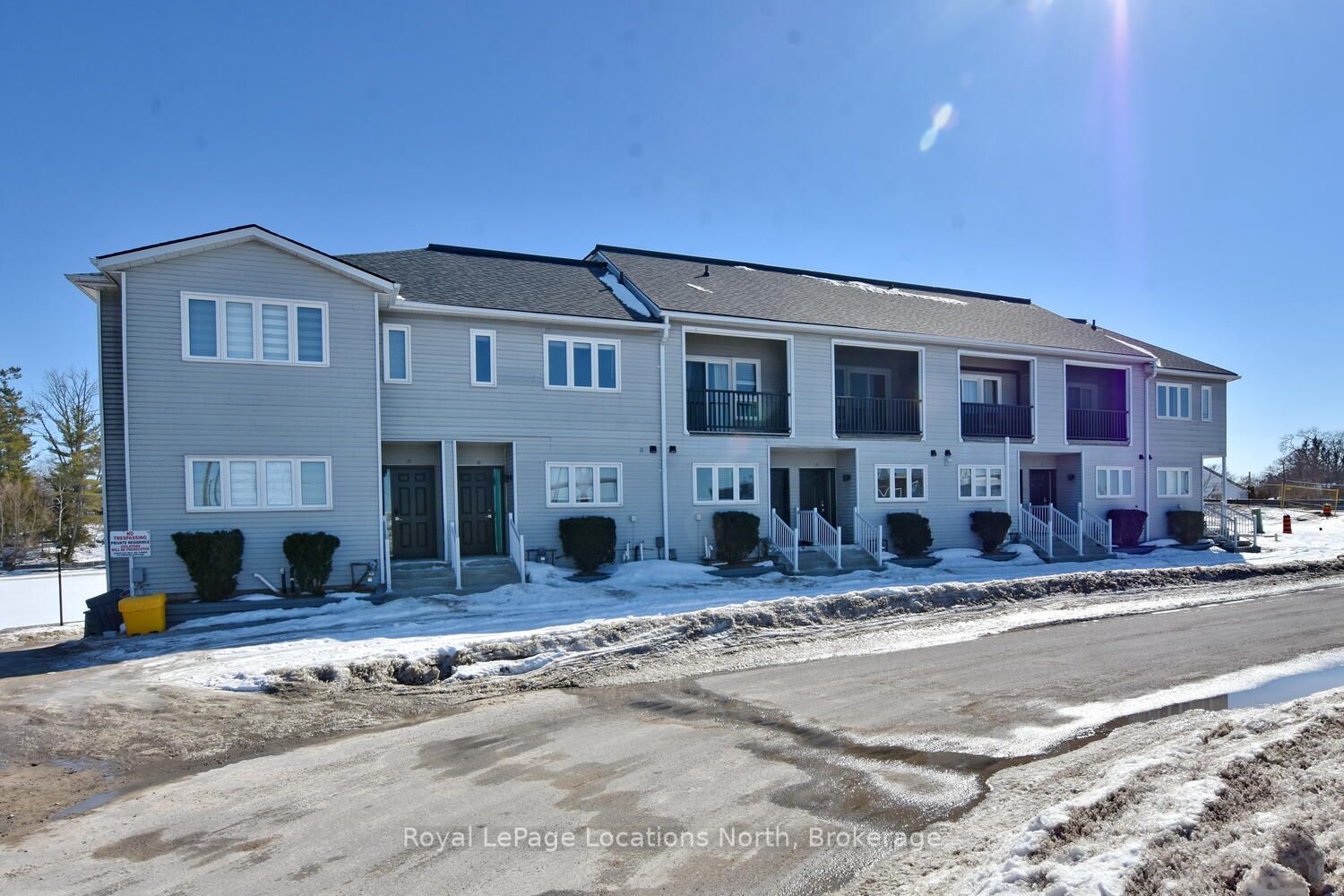 11 Spruce St Street, Wasaga Beach, ON, L9Z 2L4