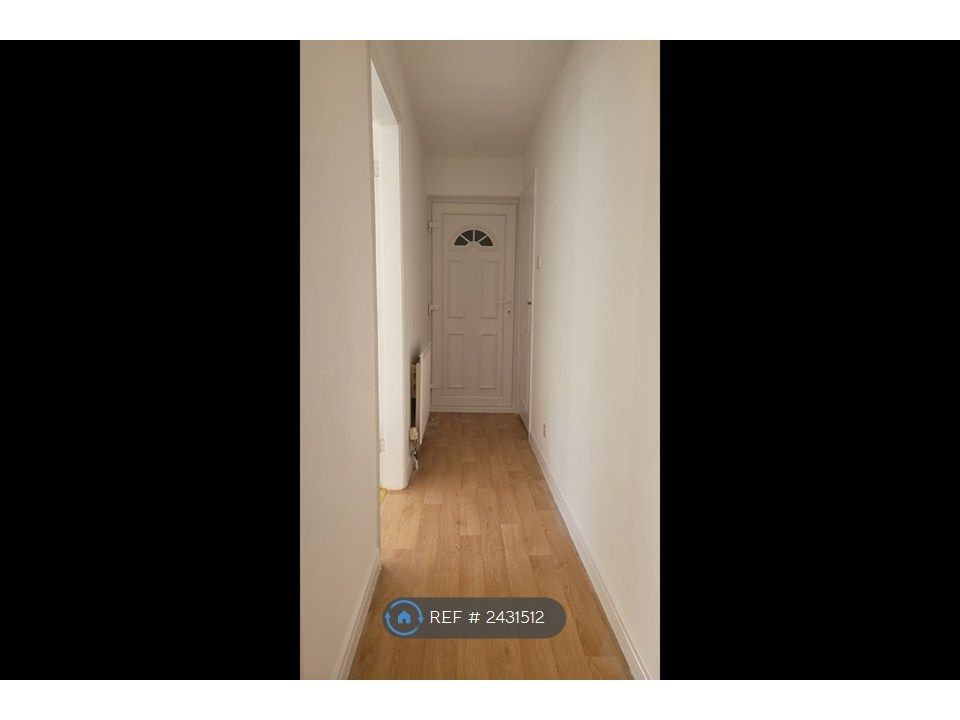 2 bed flat to rentStortford Steet, Grimsby DN31 photo 5