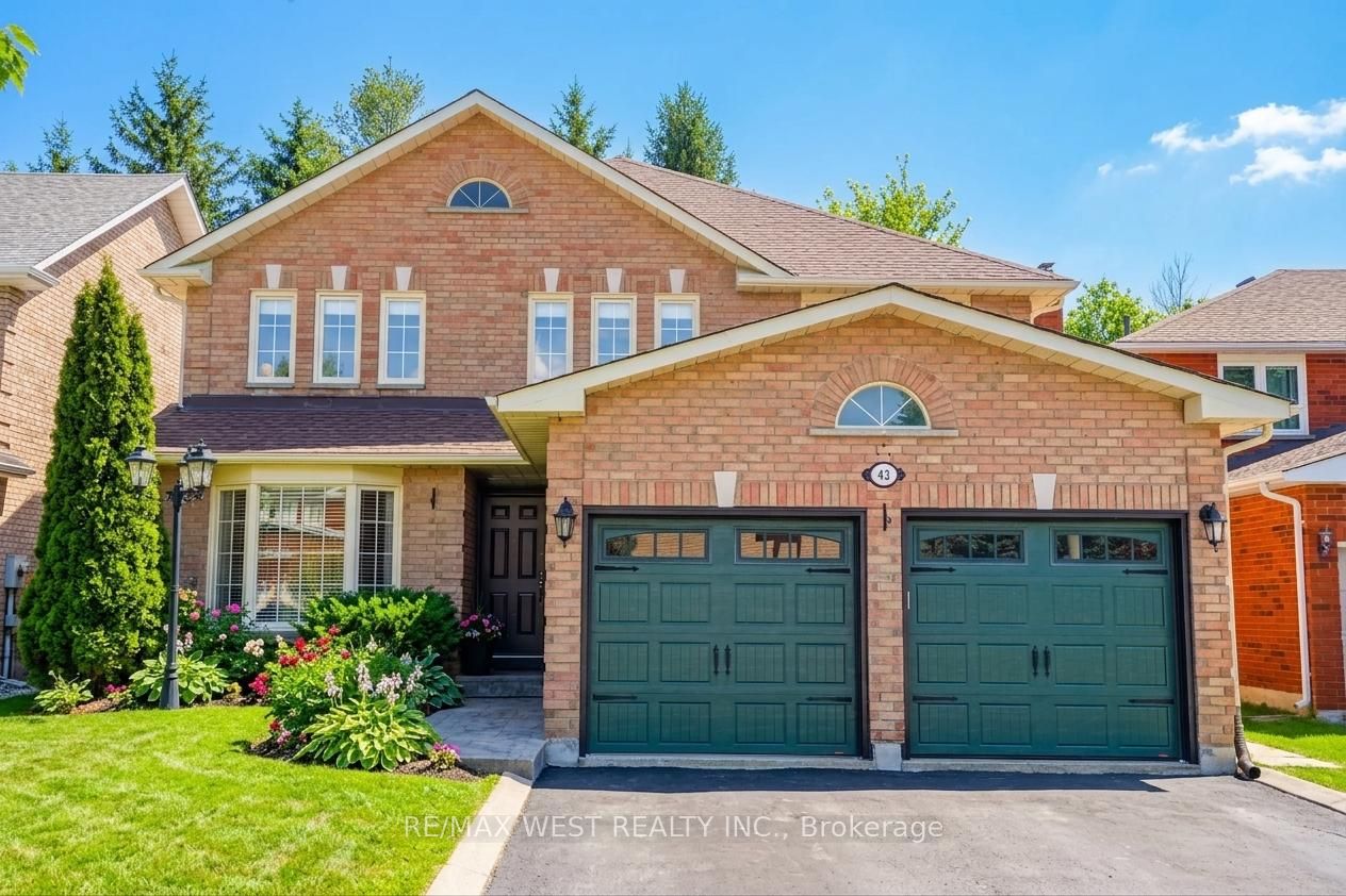43 Summitcrest Drive, Richmond Hill, ON, L4S 1A7