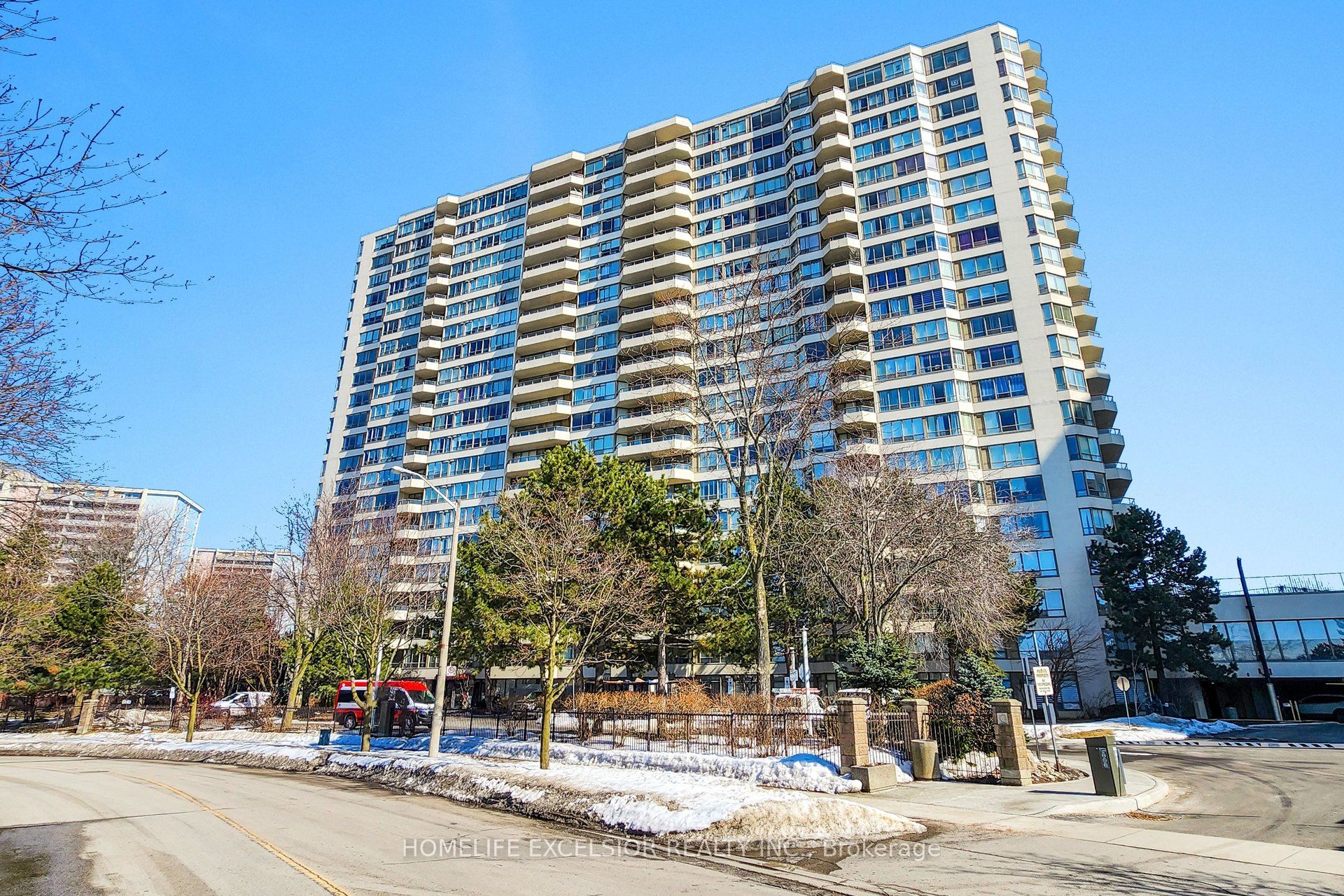 205-5 Greystone Walk Drive, Toronto, ON, M1K 5J5