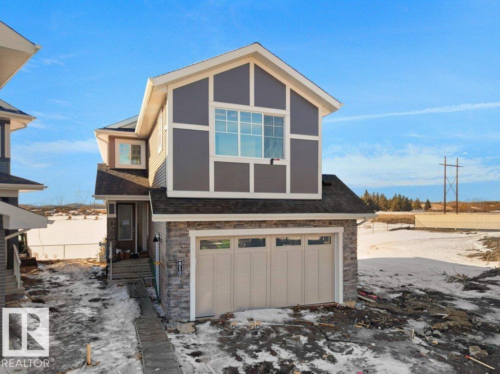 810 Elderberry Court NW, Edmonton, AB, T5T5M8