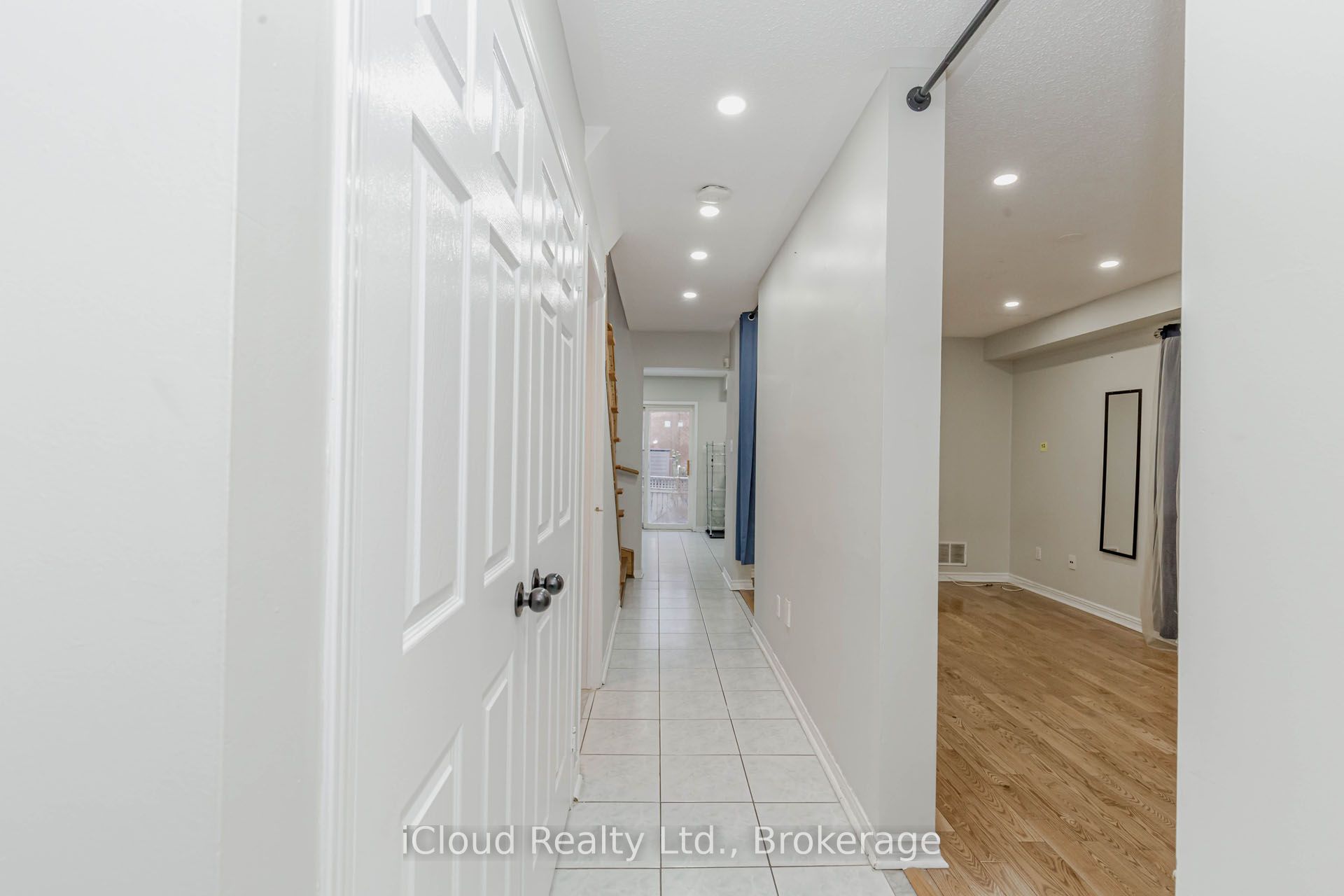 Additional image 4 of Main/2nd Flr-3141 Turbine Crescent, Mississauga, ON, L5M 6W1