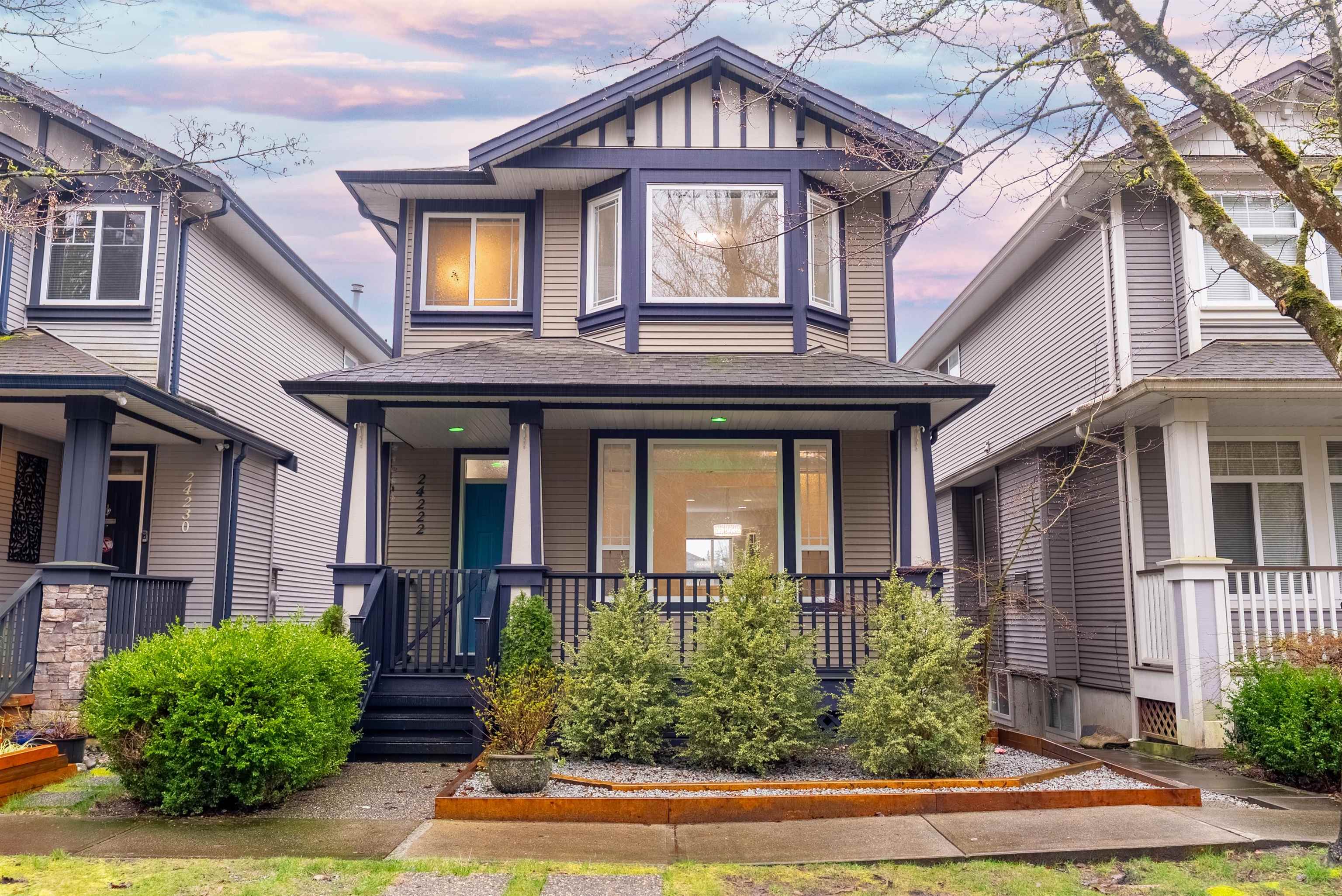 24222 103 Avenue, Maple Ridge, BC, V2W 1Y1