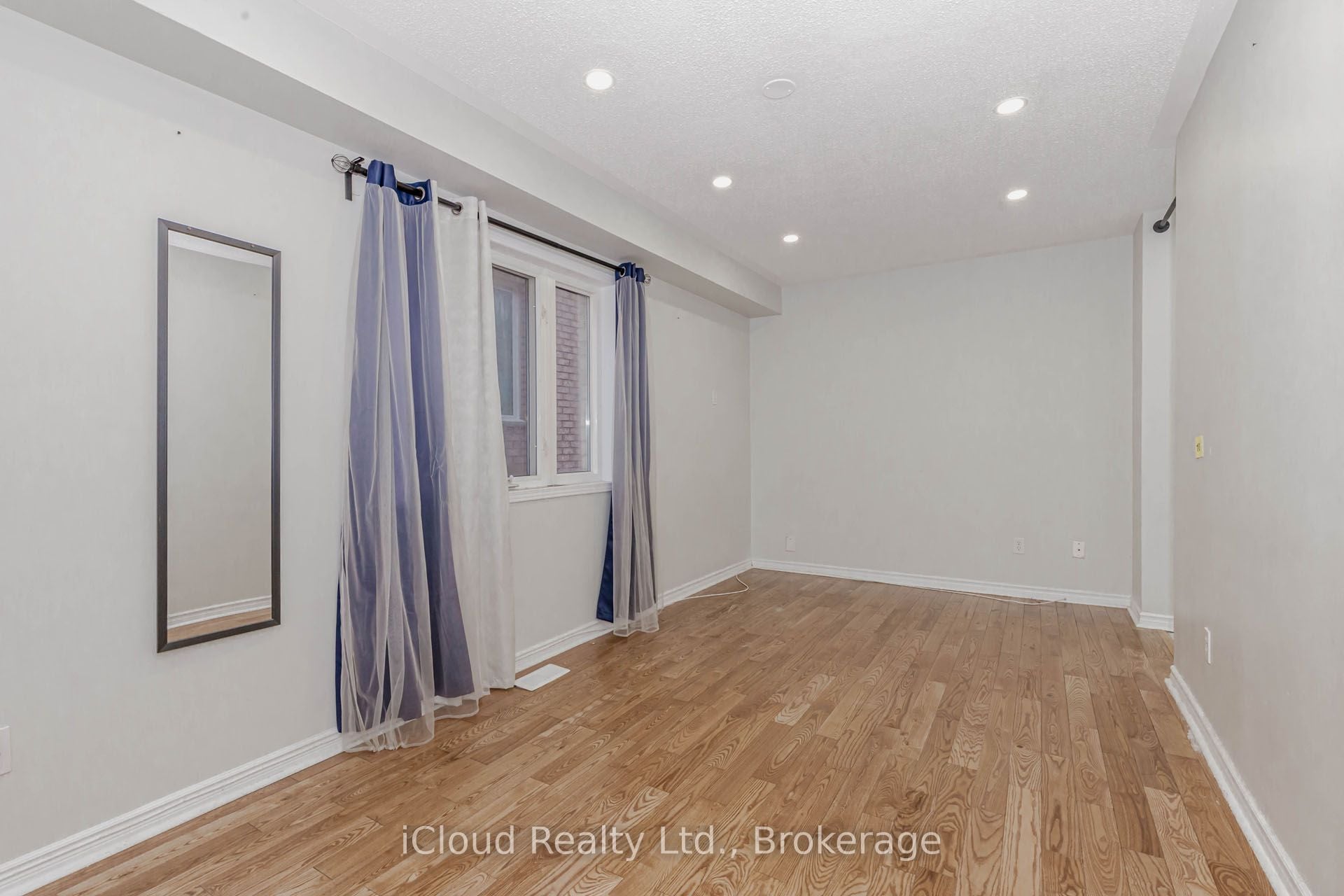 Additional image 6 of Main/2nd Flr-3141 Turbine Crescent, Mississauga, ON, L5M 6W1