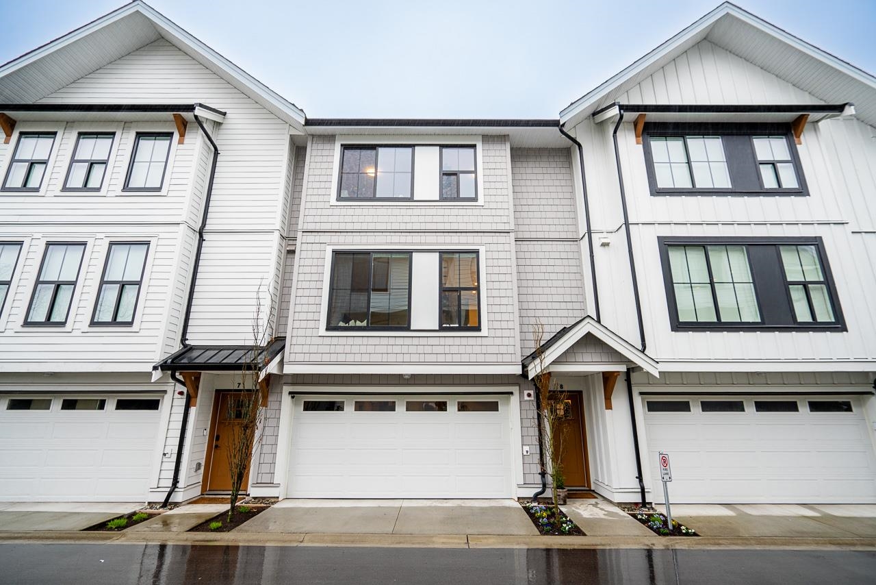 8-7937 206 Street, Langley, BC, V2Y 1X6