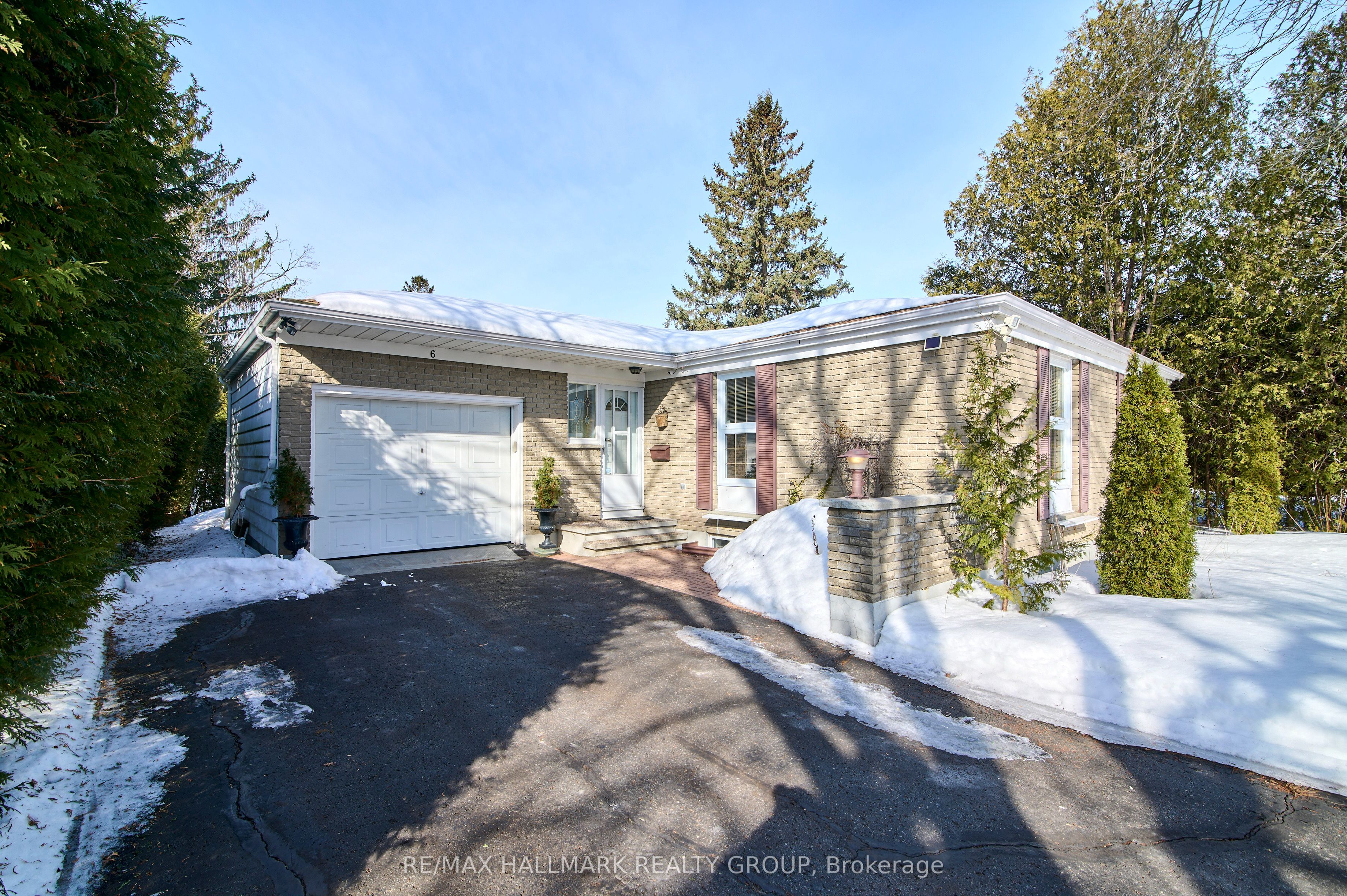 Additional image 2 of 6 Westdale Avenue, Ottawa, ON, K2H 5J3