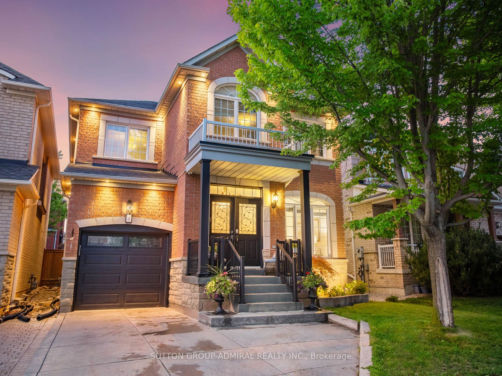 4 Haywood Drive, Markham, ON, L6C 3C8