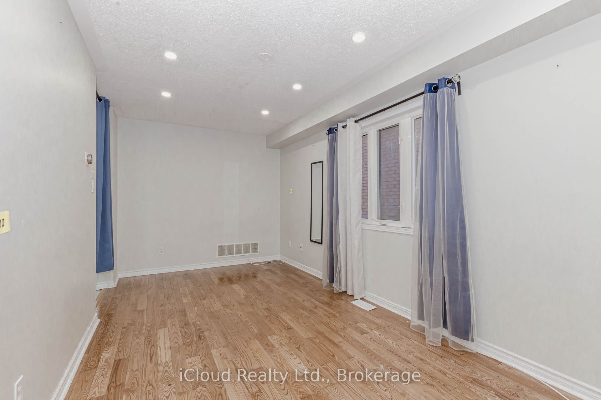 Additional image 5 of Main/2nd Flr-3141 Turbine Crescent, Mississauga, ON, L5M 6W1