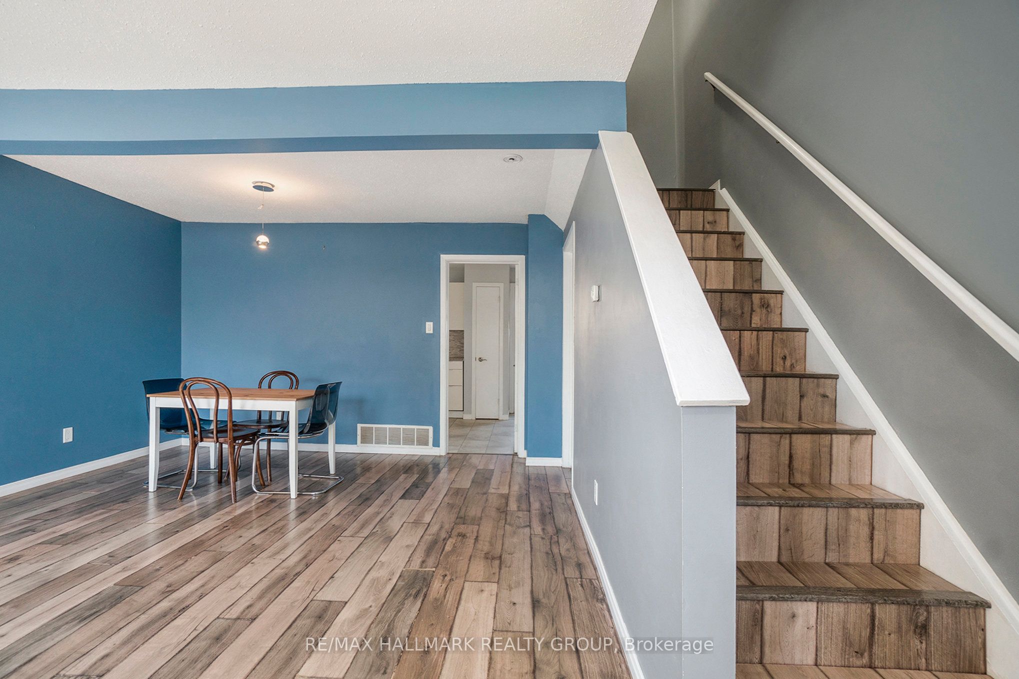 Additional image 3 of D-6 Henfield Avenue, Ottawa, ON, K2J 1P2
