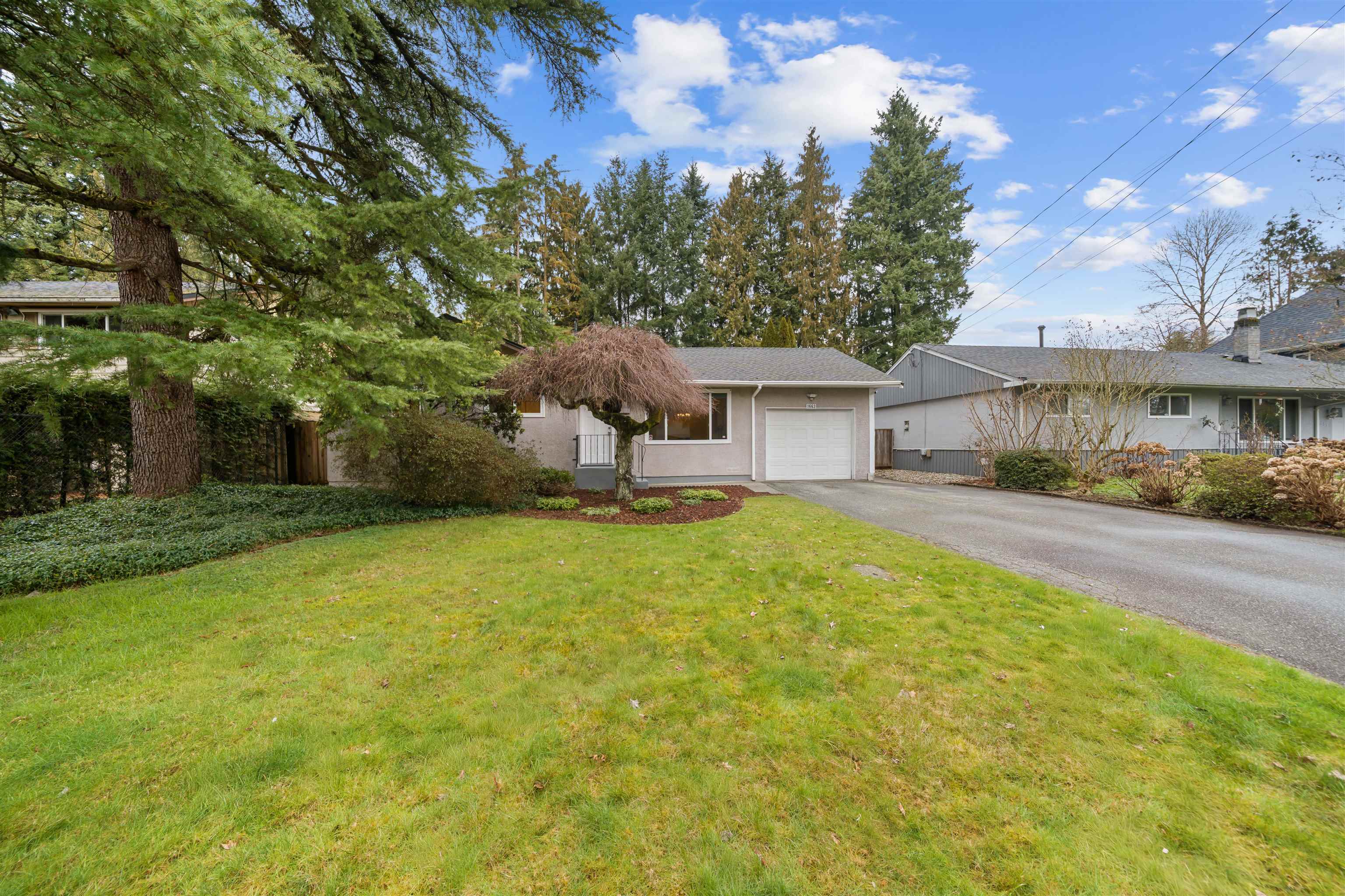 1663 Robertson Avenue, Port Coquitlam, BC, V3B 1C9 photo 3