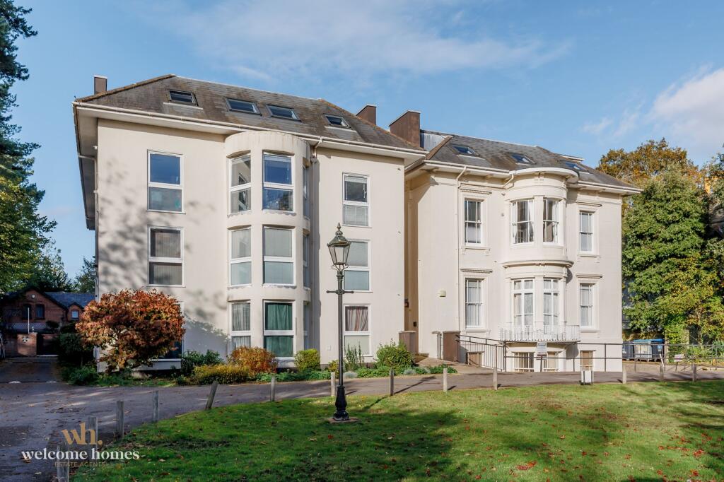 Christchurch Road, King Edward Court, BH1