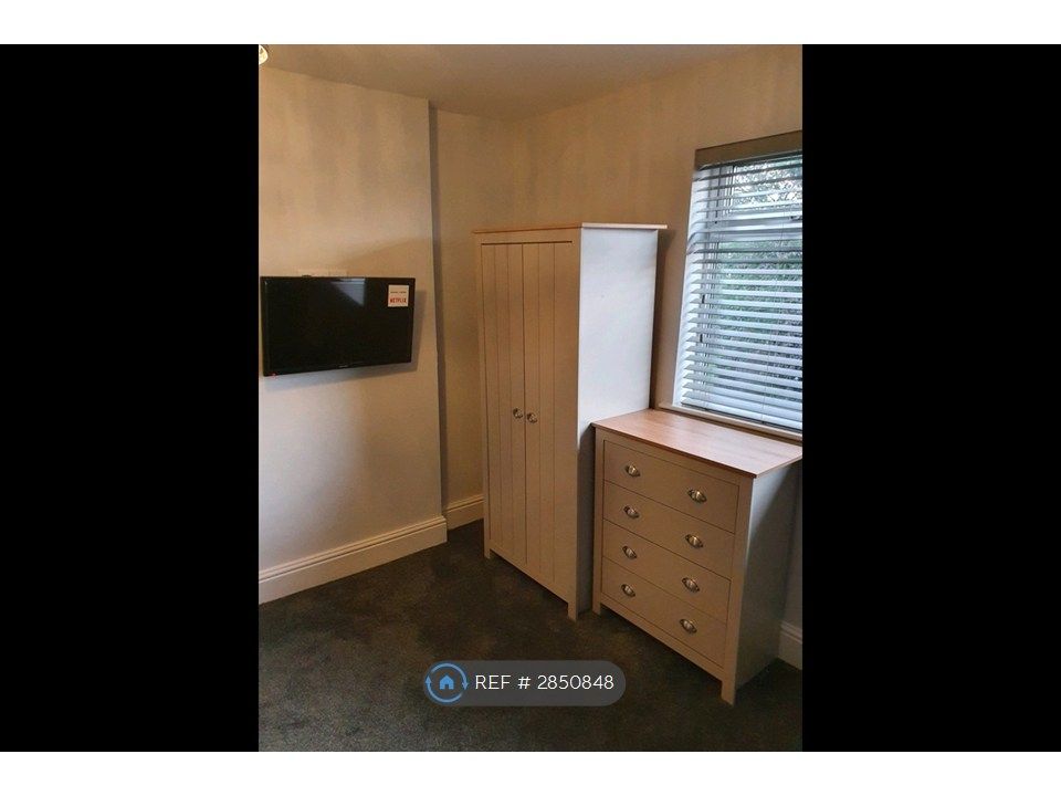Studio to rentMacaulay St, Grimsby DN31 photo 4