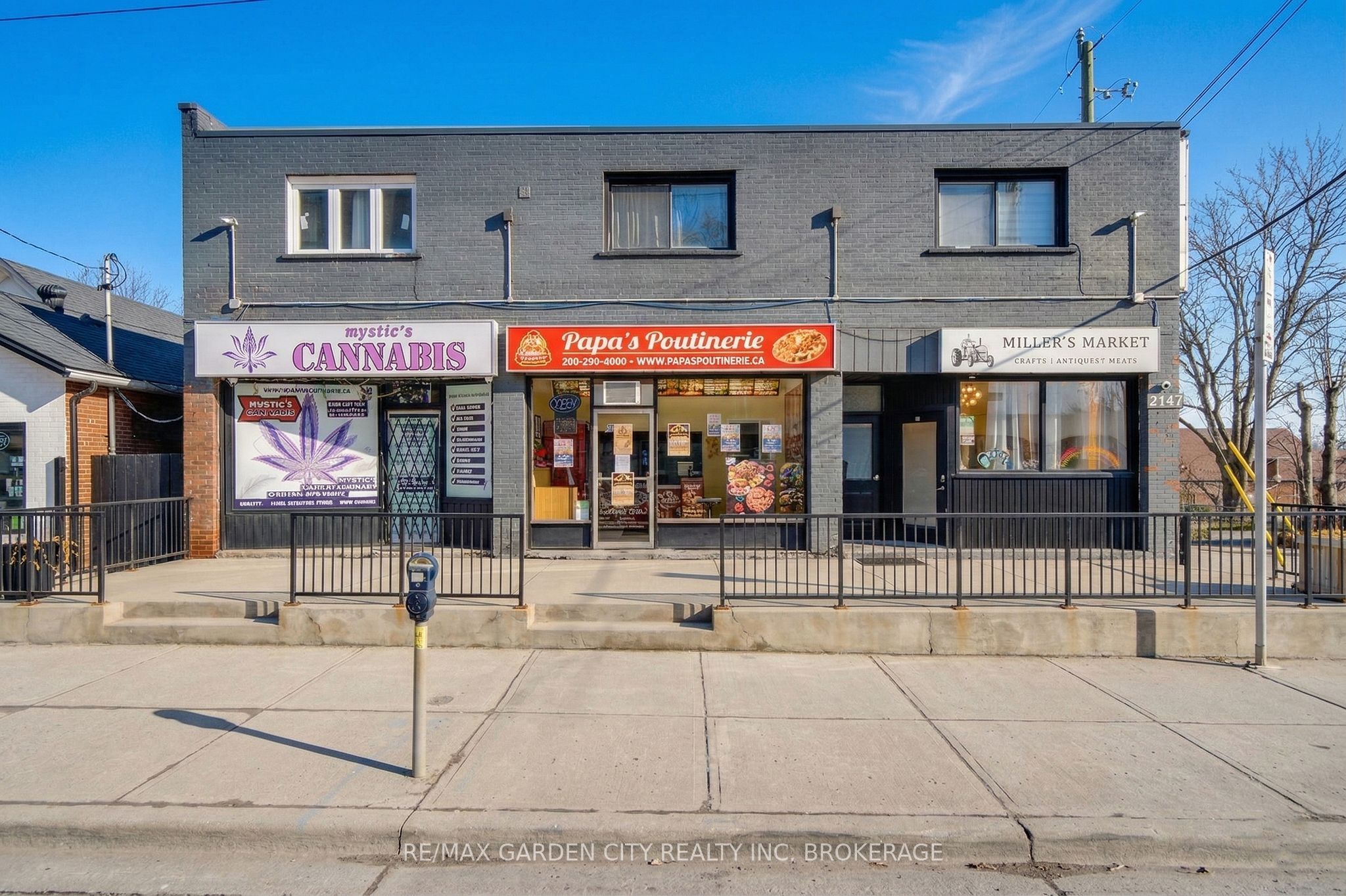 2147 King Street E, Hamilton, ON, L8K 1W5