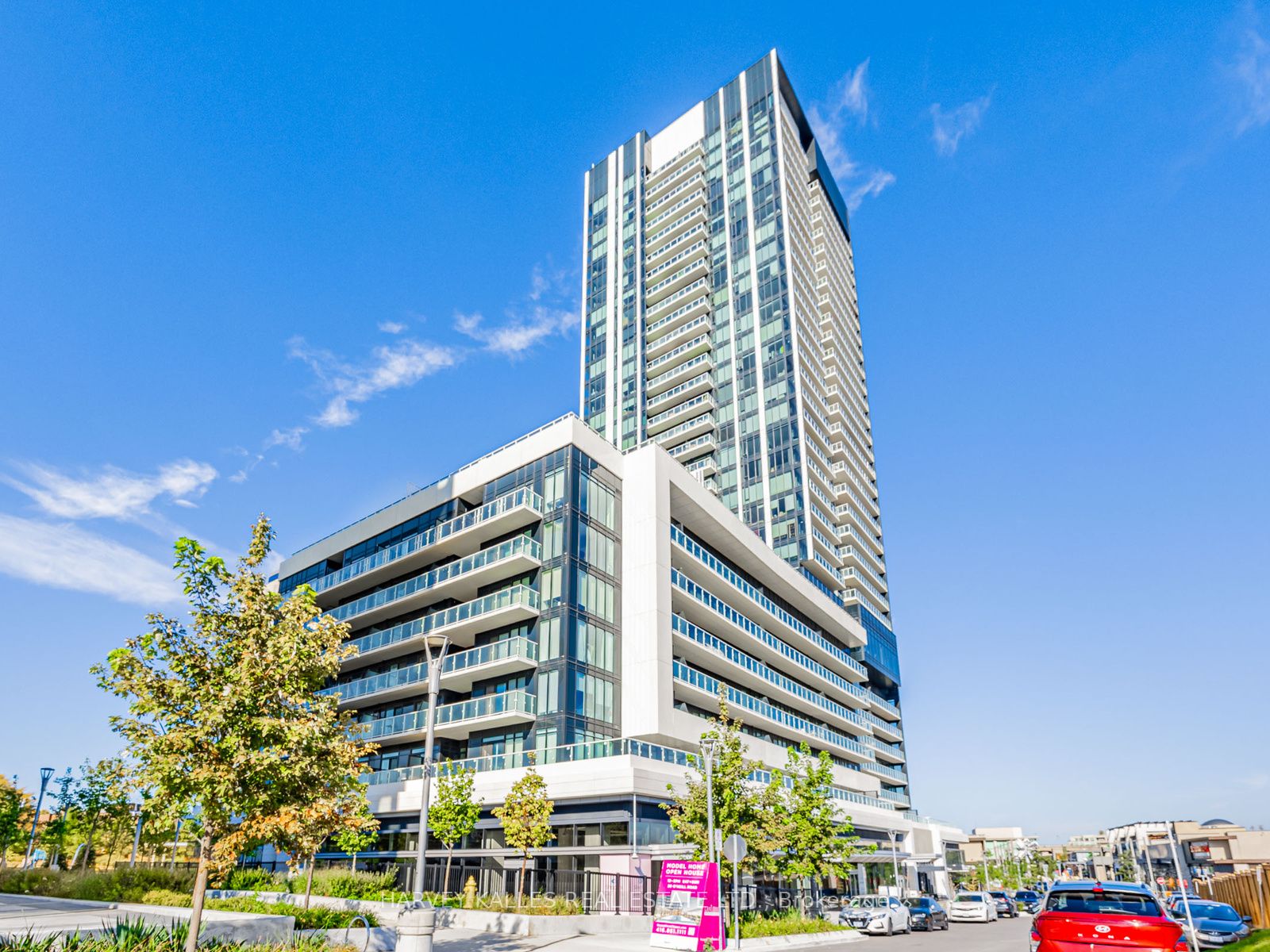 1310-50 O'neill Road, Toronto, ON, M3C 0R1