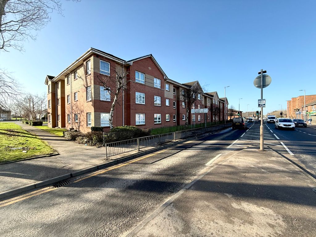 2 bed flat to rentMccourt Gardens, Bellshill ML4