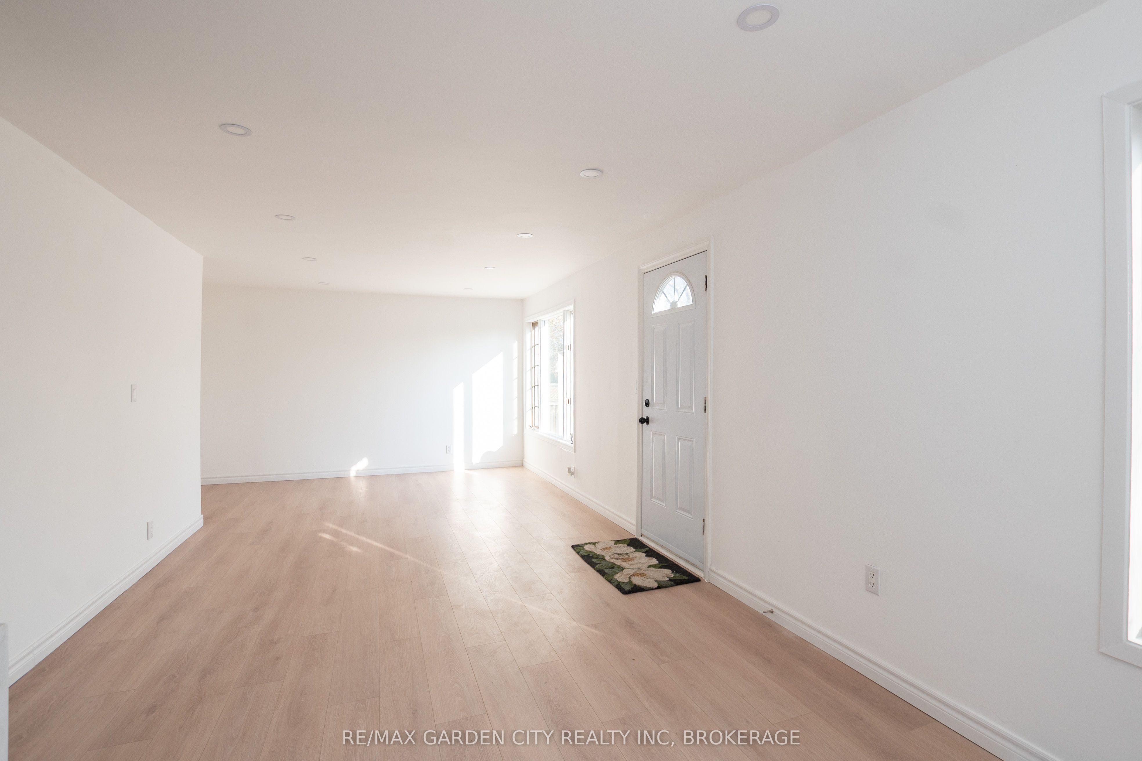 Additional image 4 of 9 Fir Avenue, St. Catharines, ON, L2P 1B6