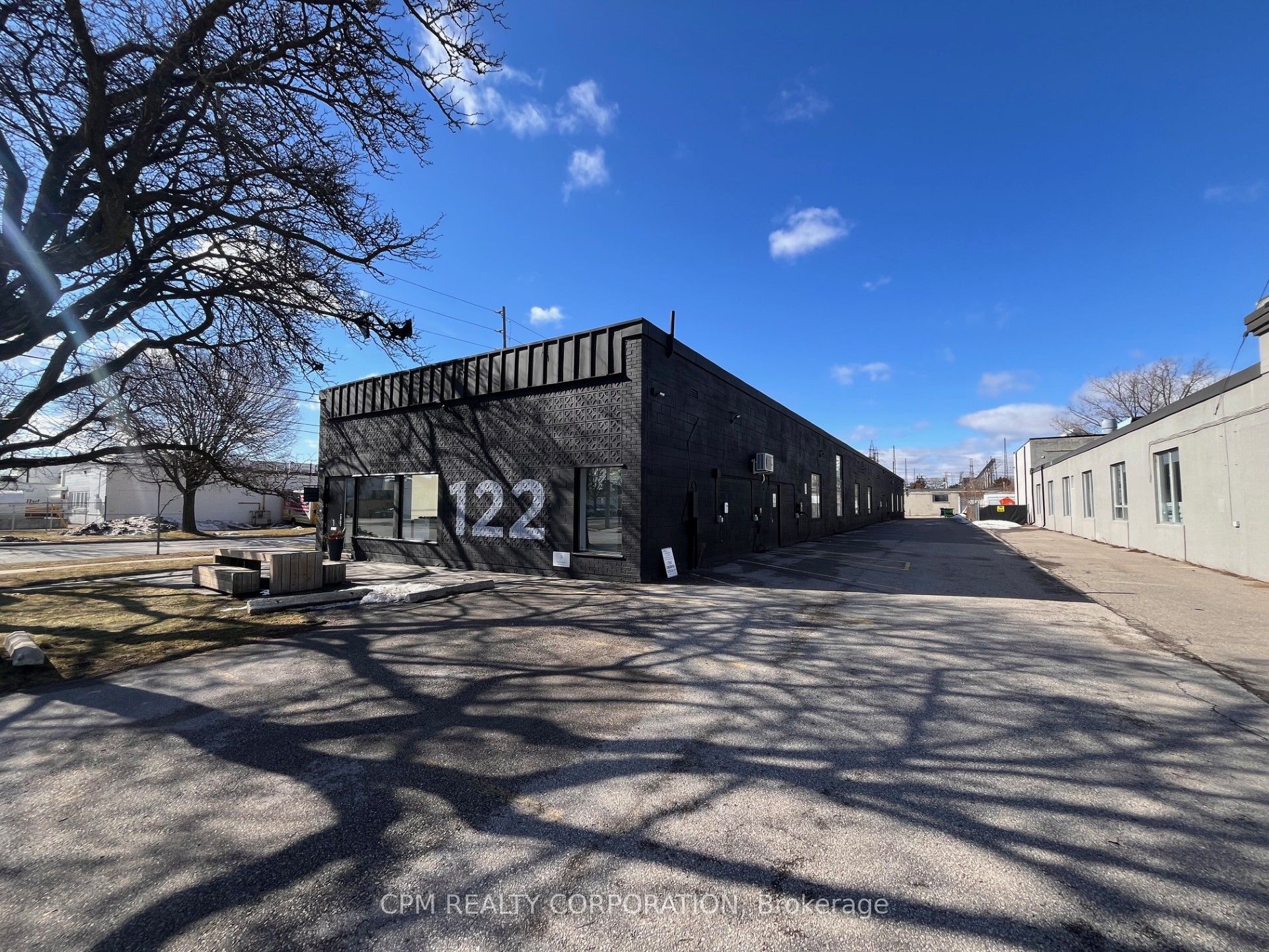 2-122 Judge Road, Toronto, ON, M8Z 5B7