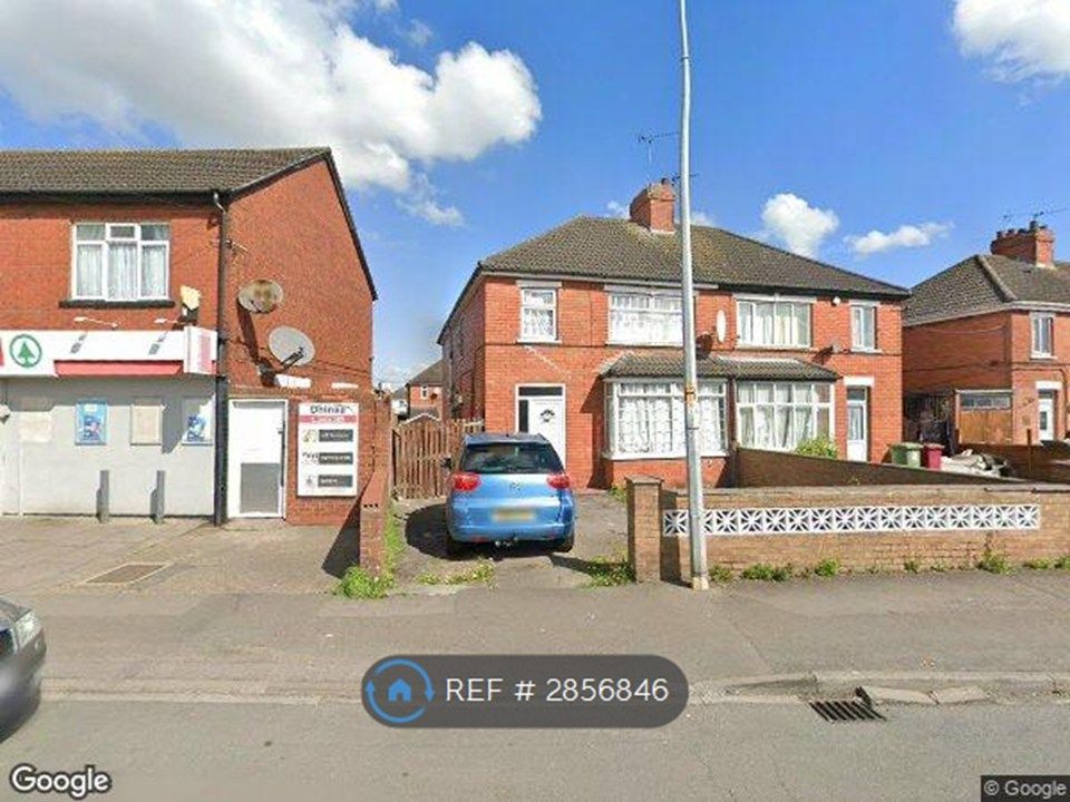 4 bed semi-detached house to rentCottage Beck Road, Scunthorpe DN16